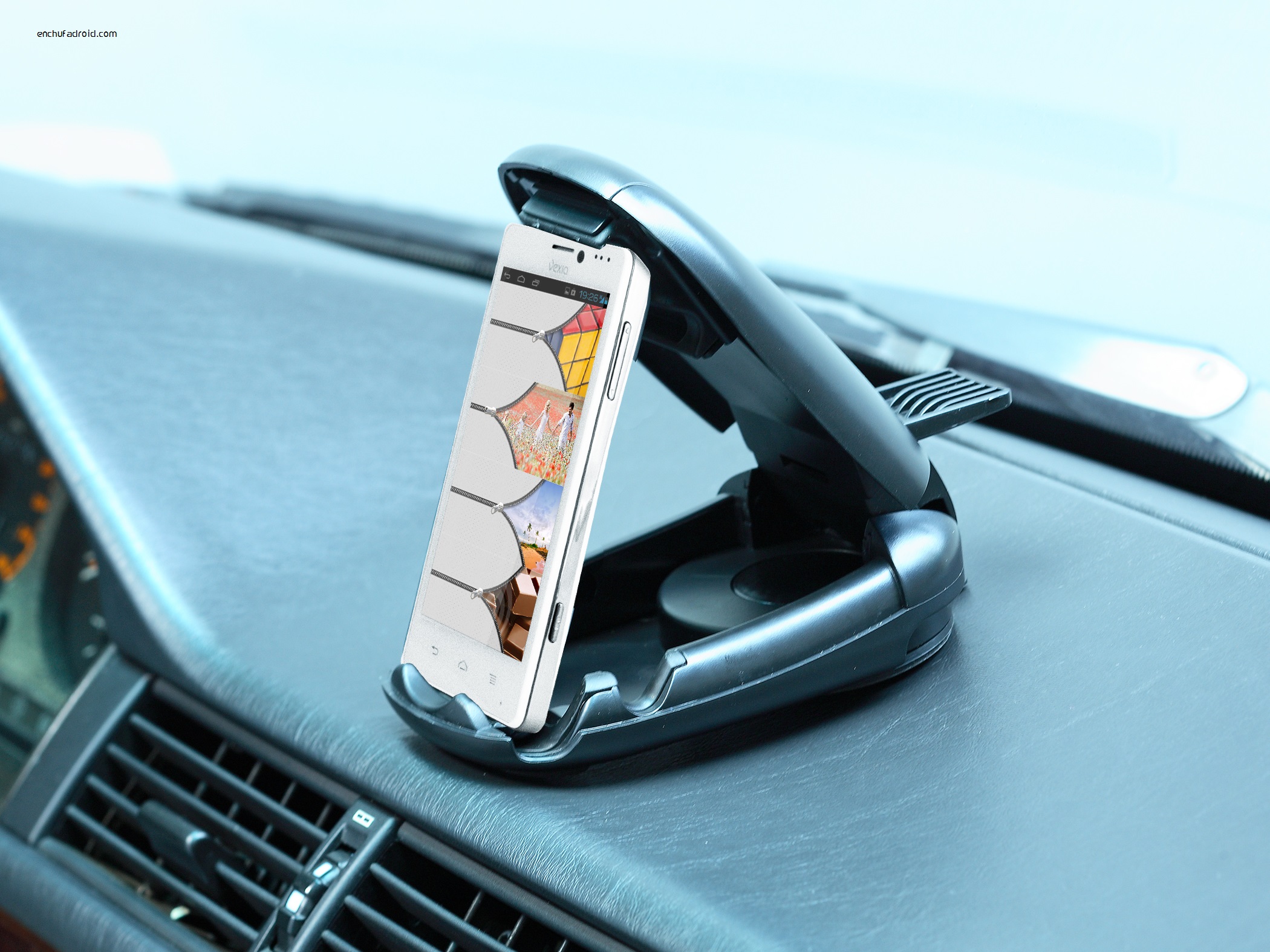 zipper phone en coche
